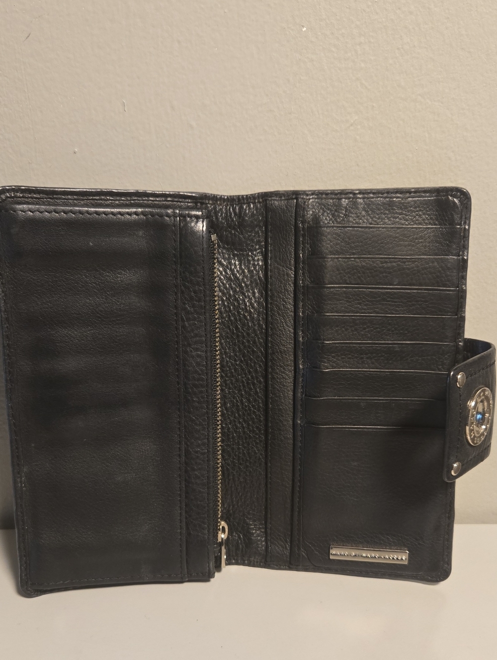 Marc by Marc Jacobs Black Leather Wallet - Picture 8 of 14